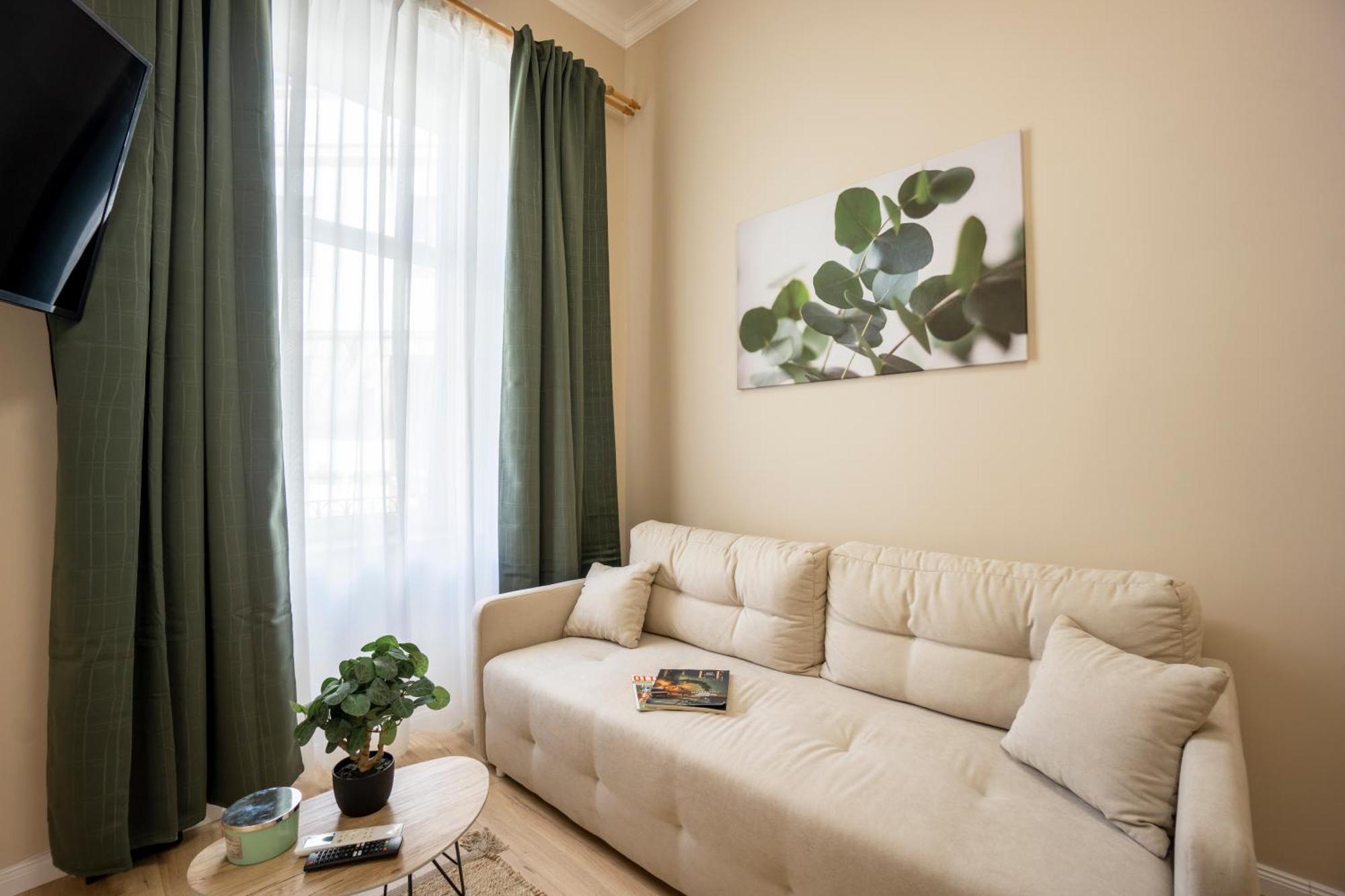 Apartament Oktogon Design *